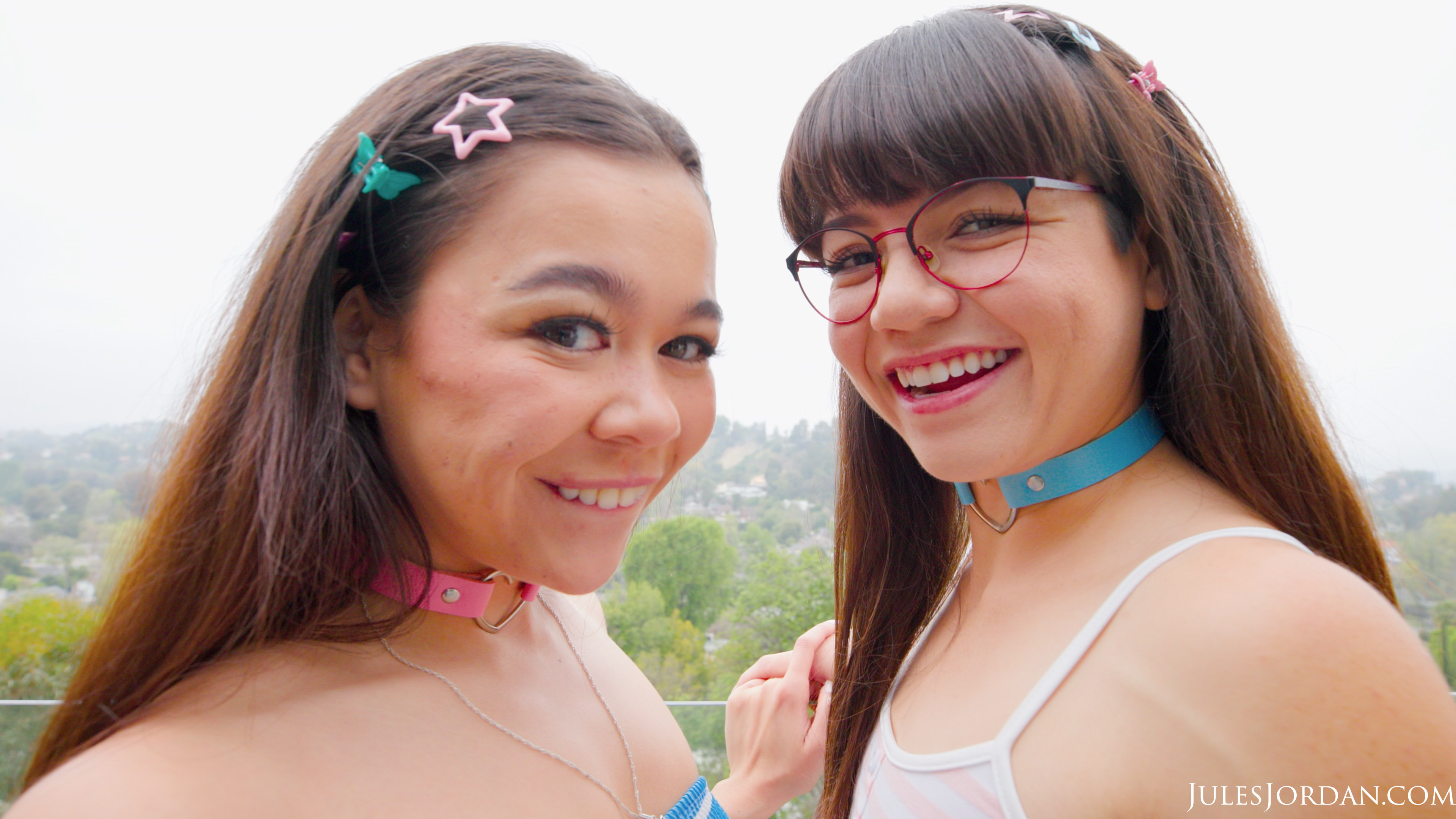 Brianna Arson in 'Jules Jordan' And Mochi Mona Tag Team Jules Jordan (Thumbnail 1)